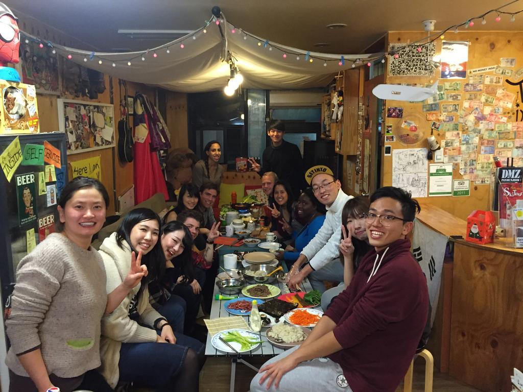 Backpackers Inside Seul Exterior foto