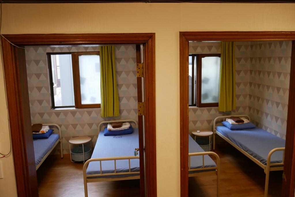 Backpackers Inside Seul Exterior foto