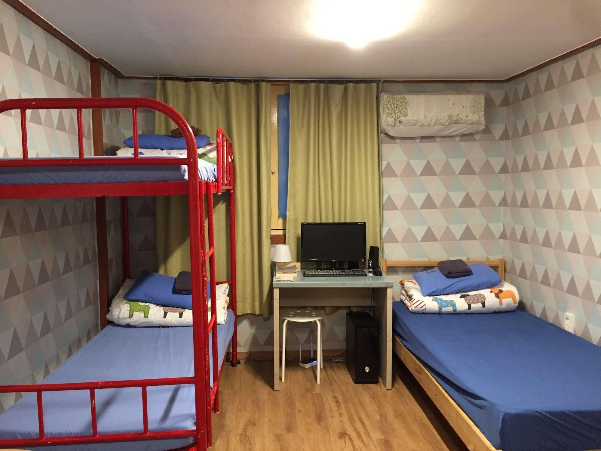 Backpackers Inside Seul Exterior foto