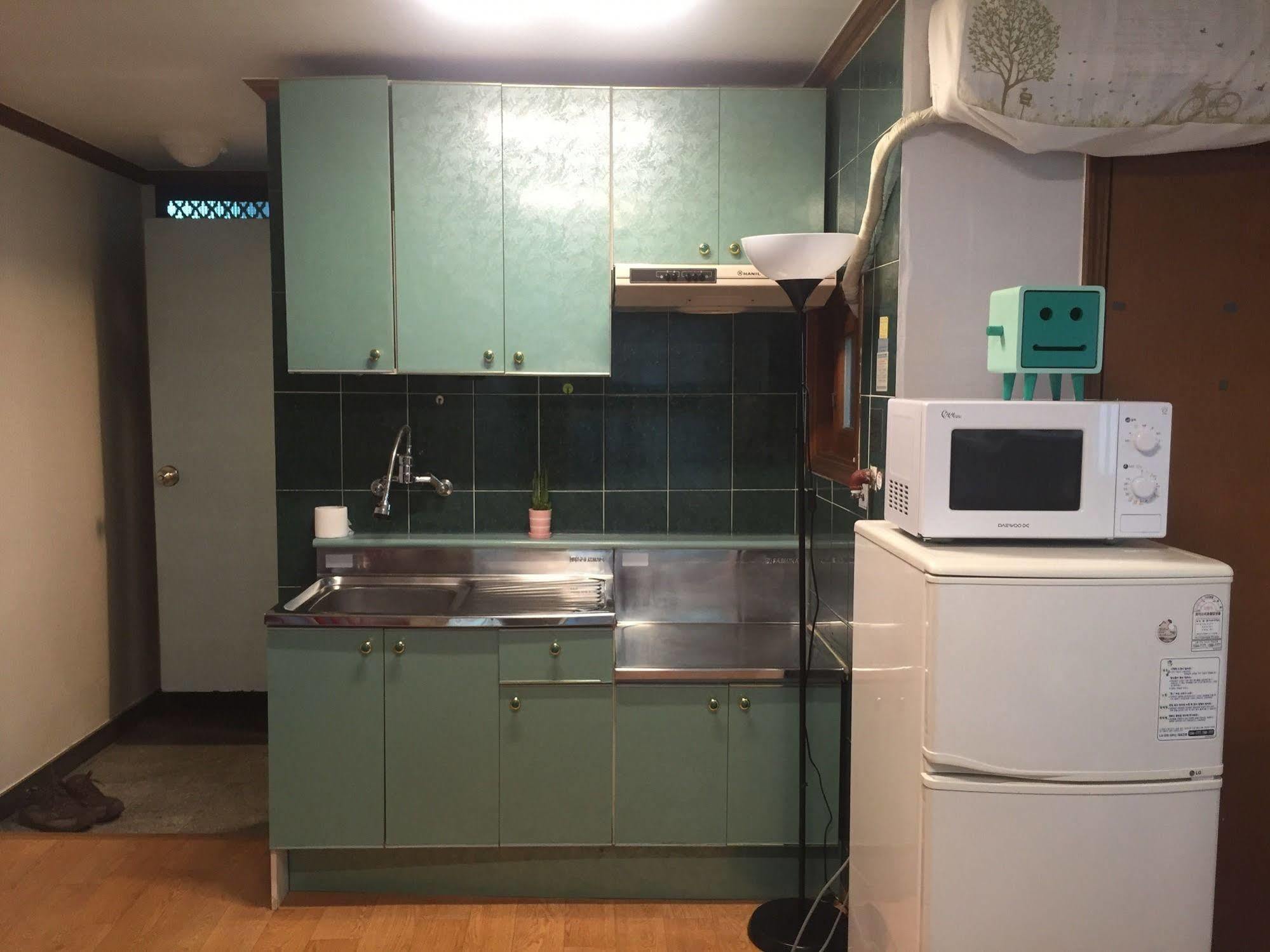Backpackers Inside Seul Exterior foto